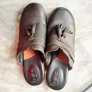b.o.c. Black Leather Tassel Slip-On Clogs